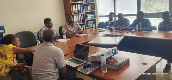 424918417_695086046155152_5139306756338533891_n